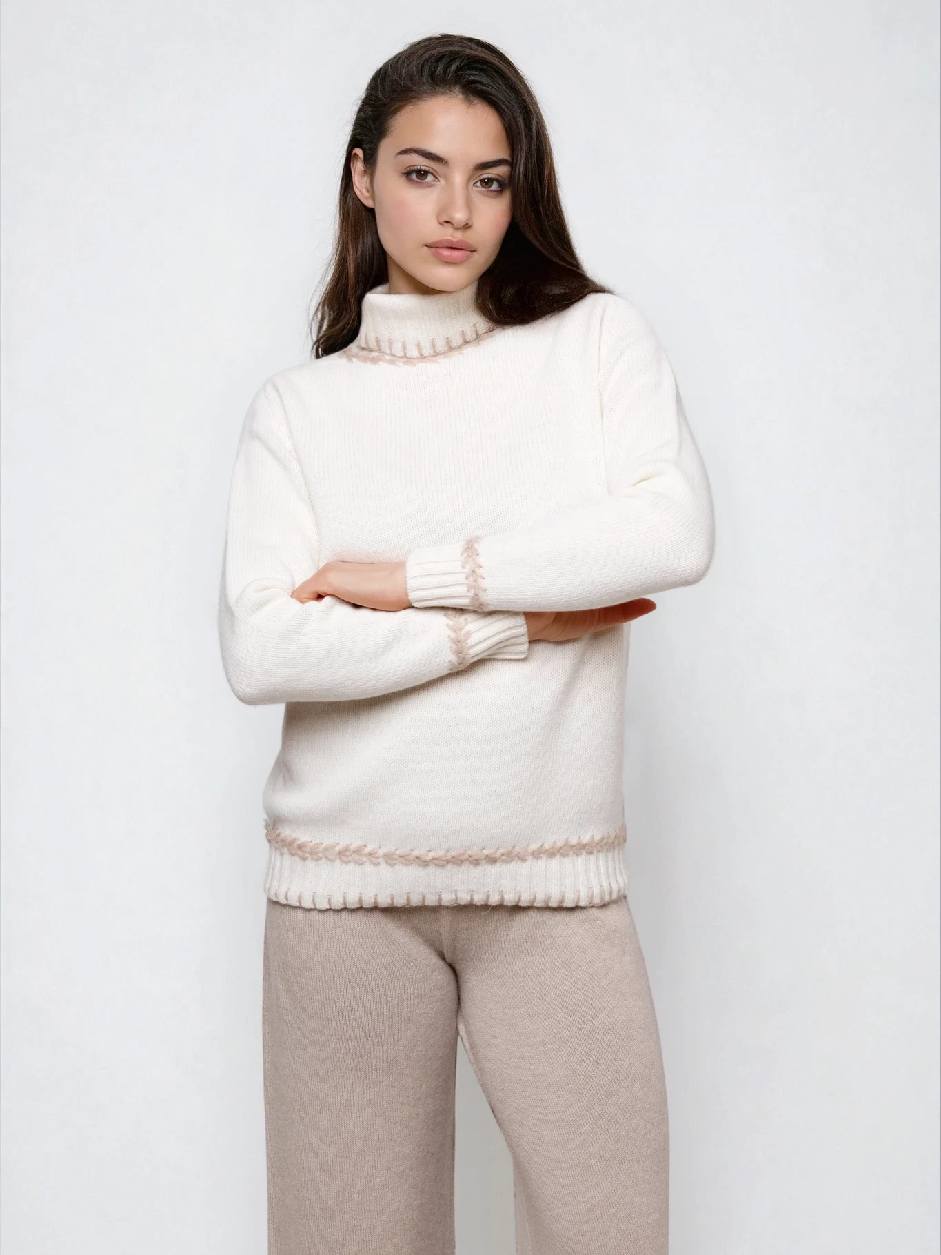 AGLAIA - Collo Alto Ricamo Misto Cashmere 2 AGLAIA - Collo Alto Ricamo Misto Cashmere – Bild 2