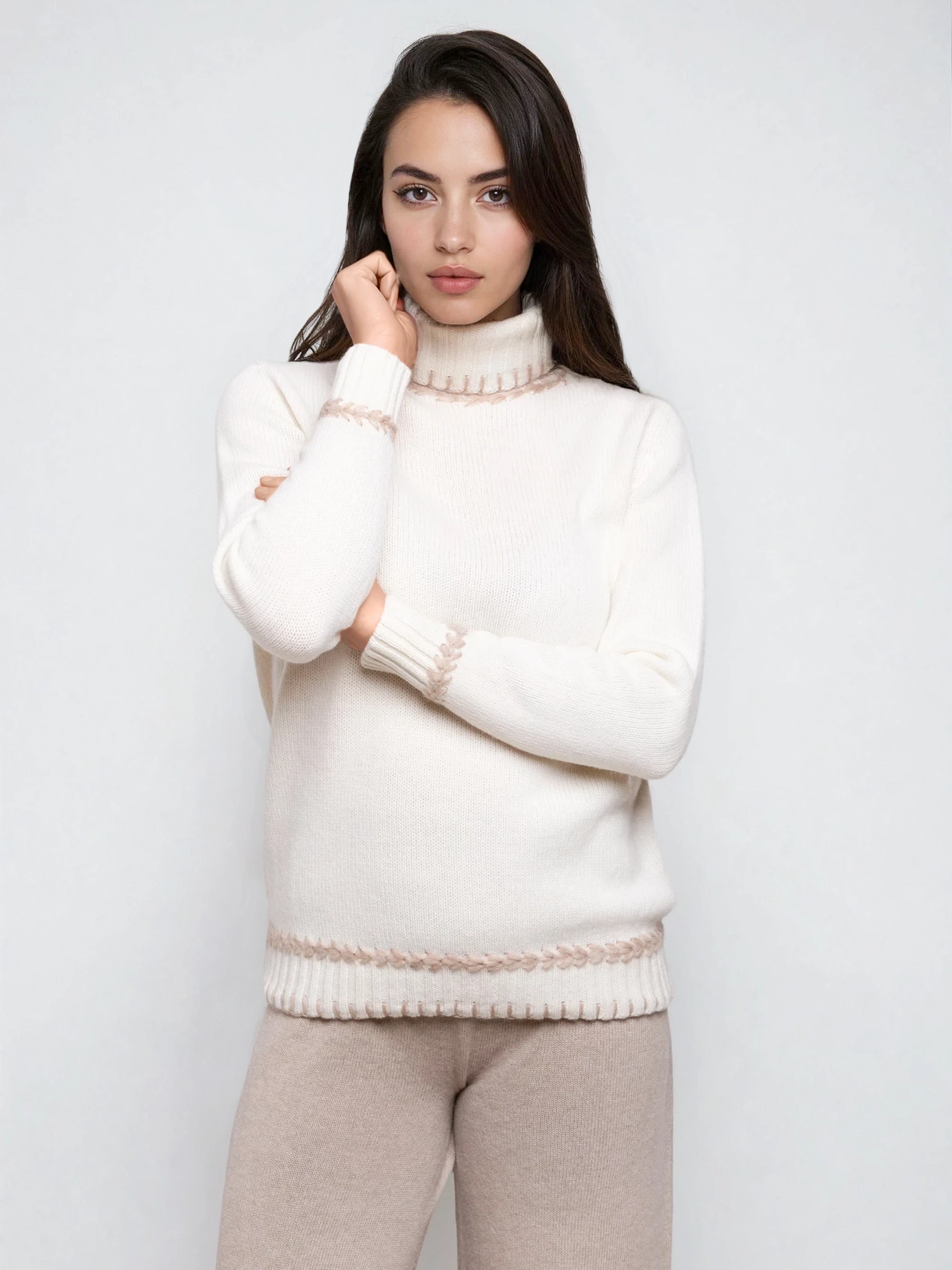 AGLAIA - Collo Alto Ricamo Misto Cashmere 1 Collo Alto Ricamo Misto Cashmere